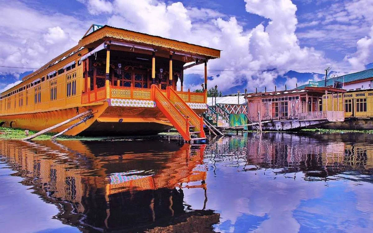 Jammu Kashmir Summer Special Tour Package